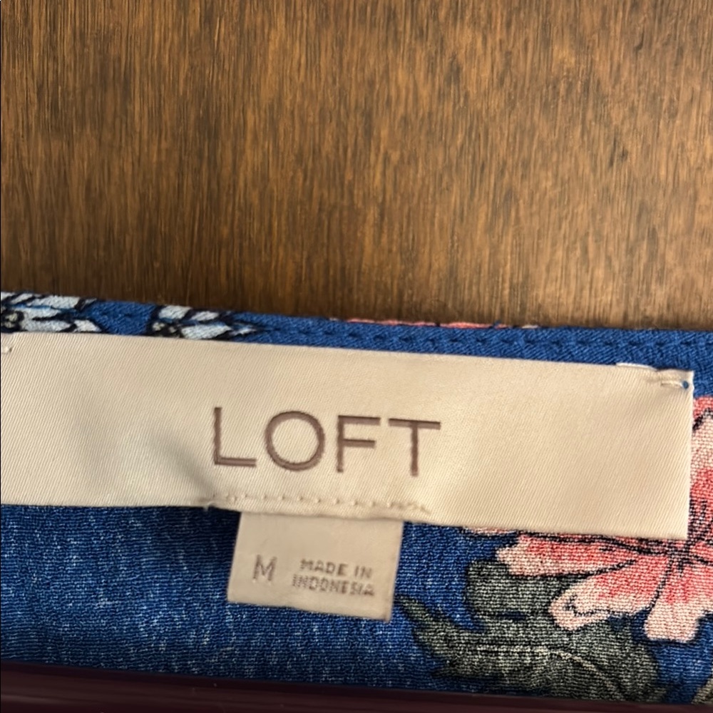 LOFT 🩷Blue White and Pink Ruffled Floral Long Sleeve Blouse - Picture 3 of 5
